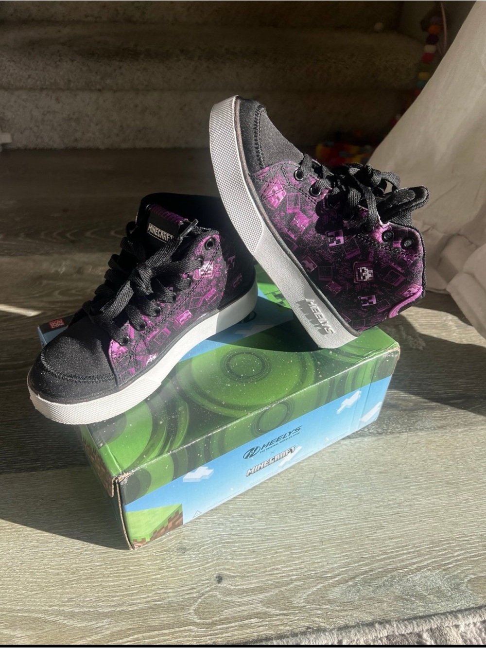 Heelys Kids Sneakers - Minecraft Black and Purple
